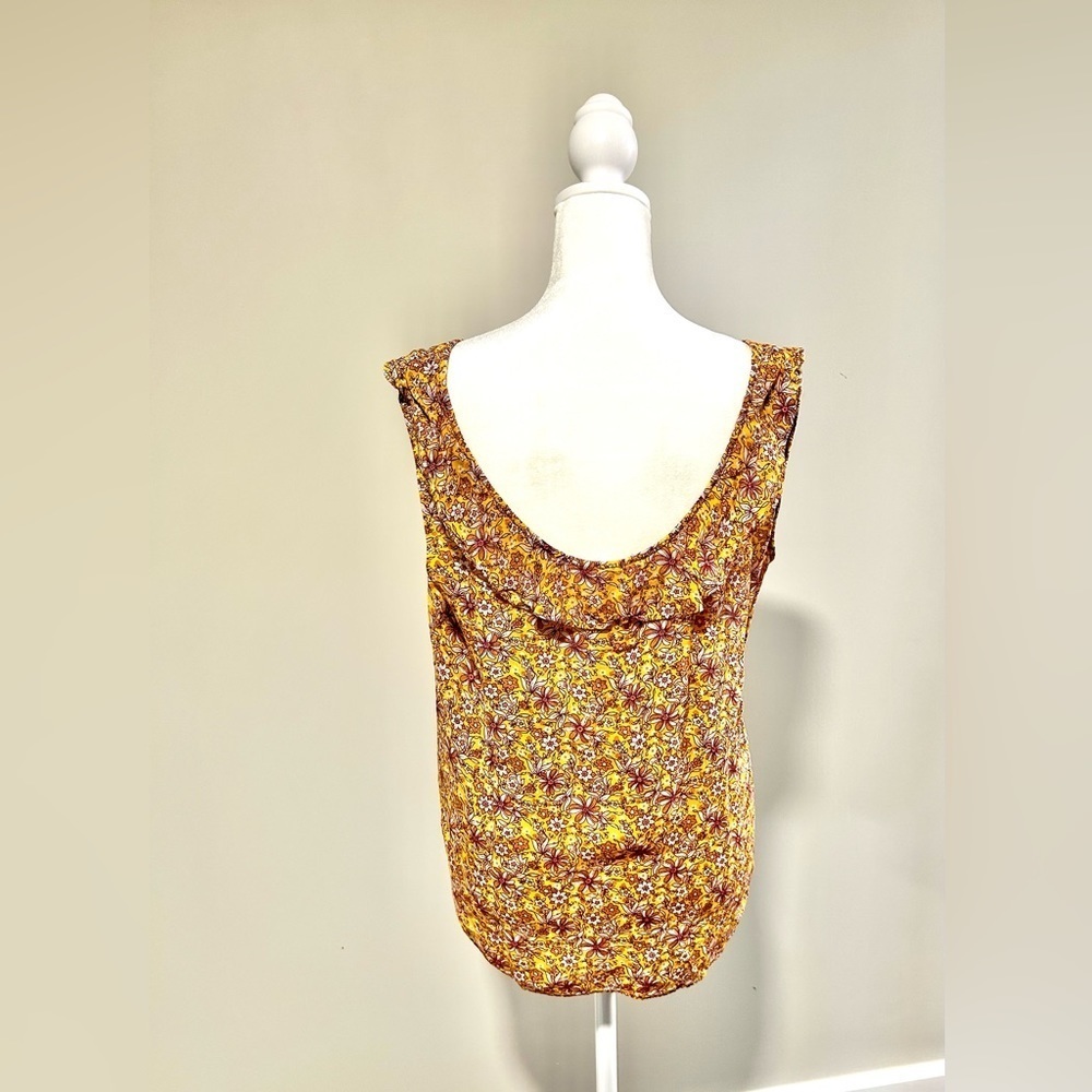 GAP | SLEEVELESS FLORAL TOP - Picture 3 of 6